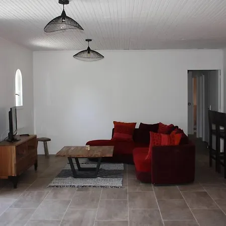 Maison A Sur Avec Jardin